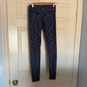 Space-Dyed Navy Athletic Leggings